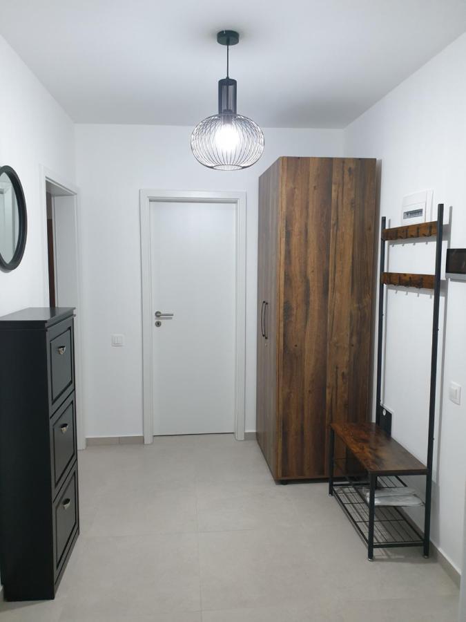 Qualis Apartament2 Braşov Exterior foto